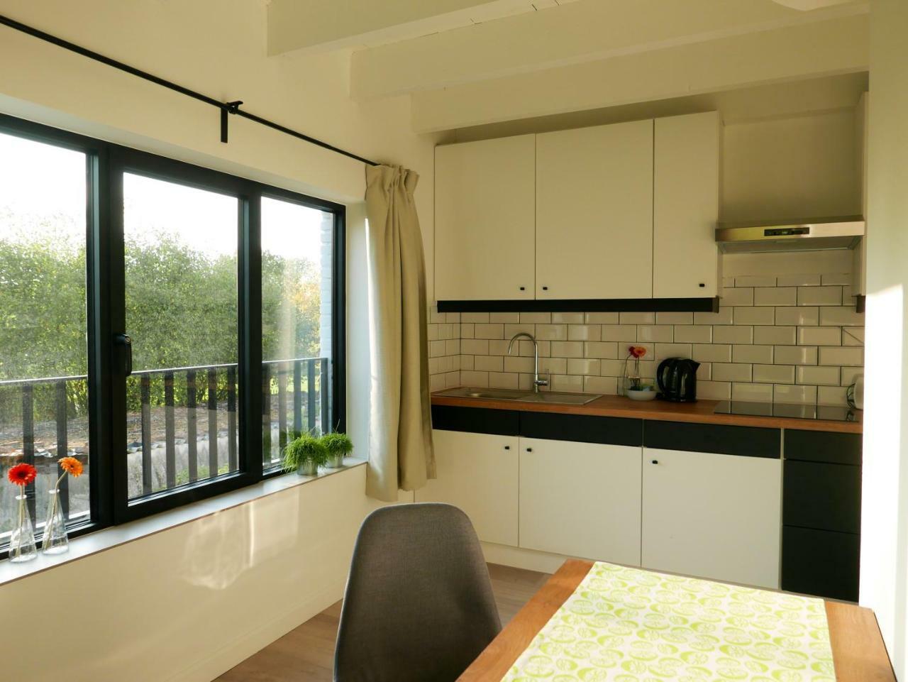 Bed and Breakfast De Gulle Beemden Hulshout Exterior foto